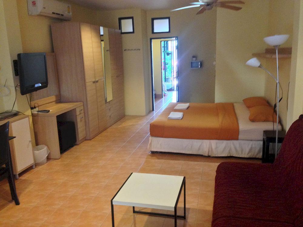 Nin Apartments Karon Beach Phuket Exterior foto